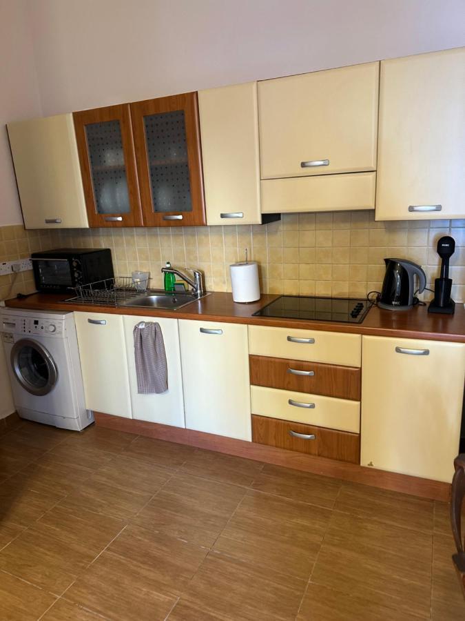 Old Town Saripolou Apartment Limassol Zewnętrze zdjęcie